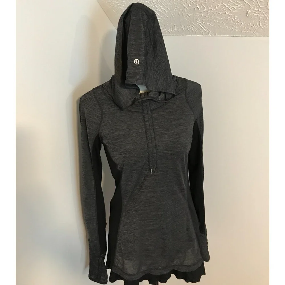 Lululemon Run in the Sun Hoodie 6 Black UPF Pullover Thumbholes